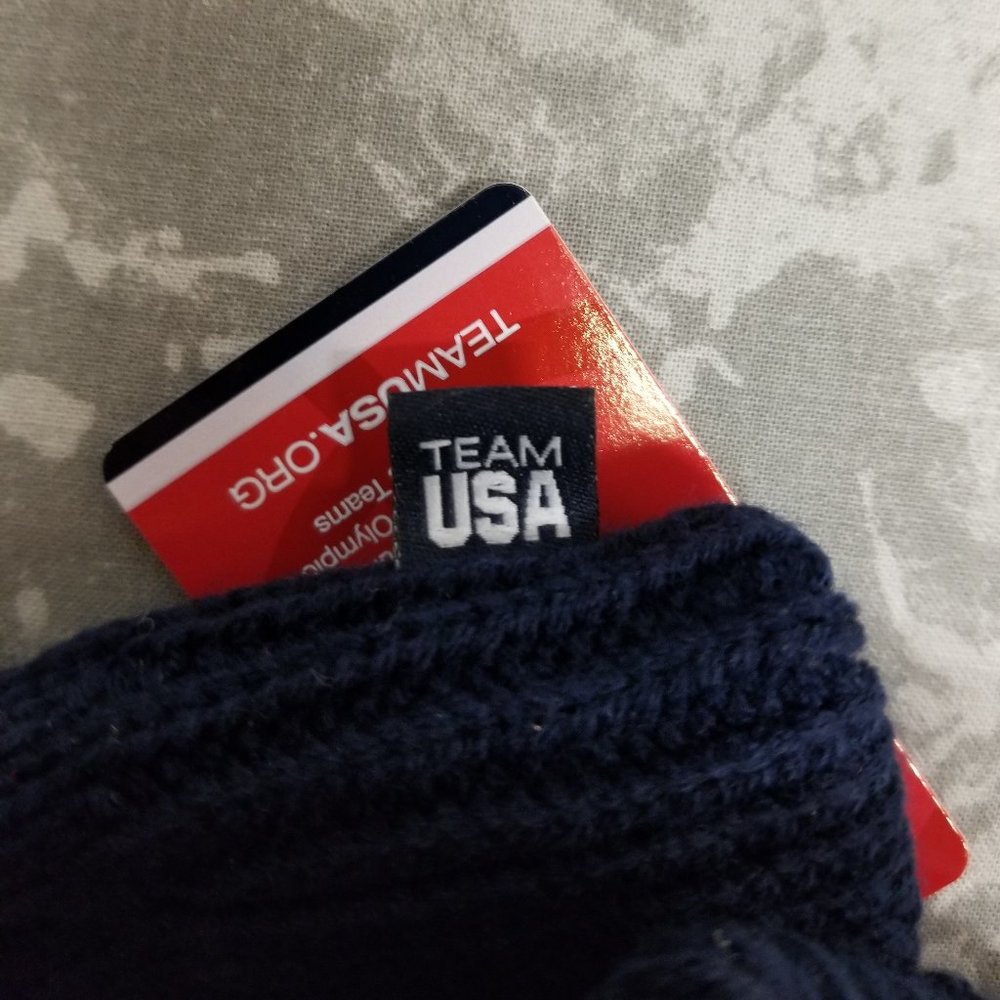 New US Olympic Committee Team USA Apparel Mittens - Picture 4 of 6
